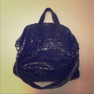 Givenchy 💯 authentic